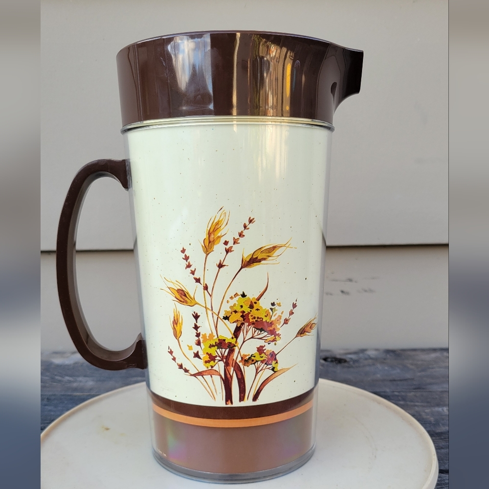 Thermo-Serv Pitcher